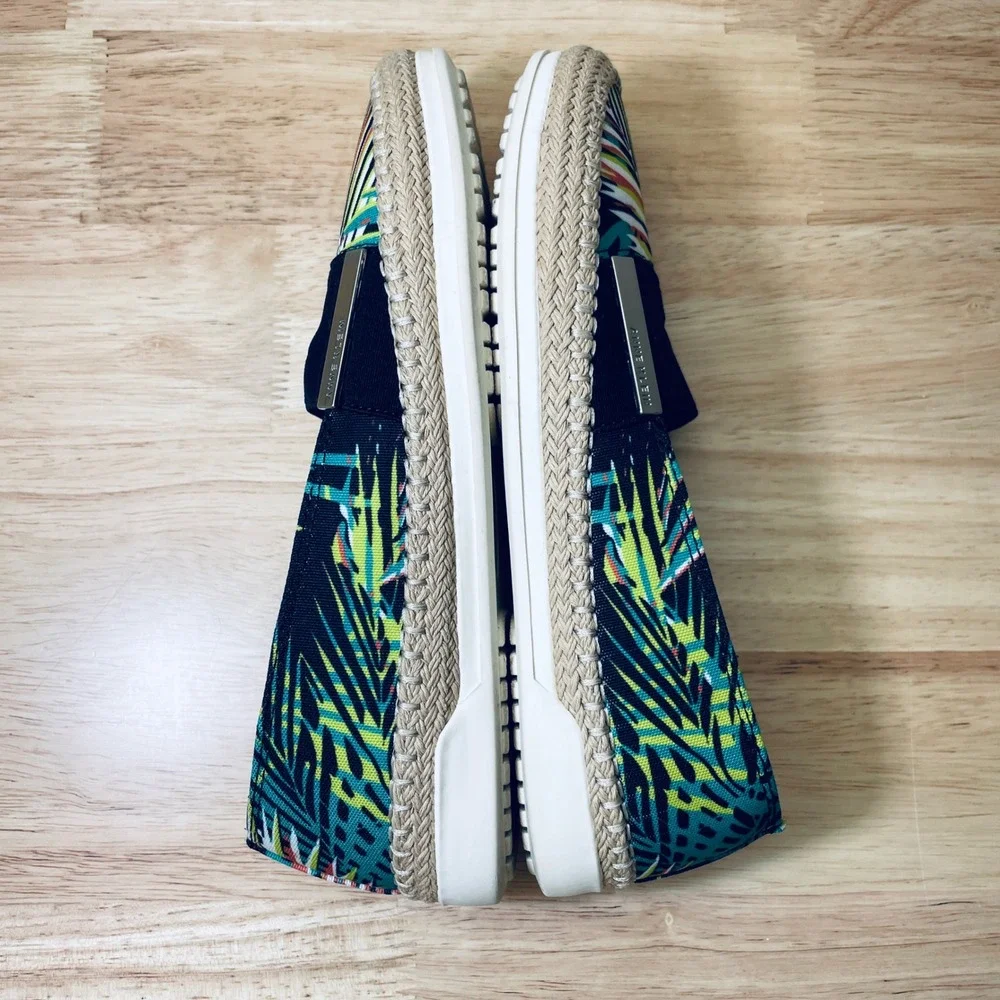 Anne Klein Akzilya Tropical Palm Leaf Espadrille Flats Teal Multi Women's 7M